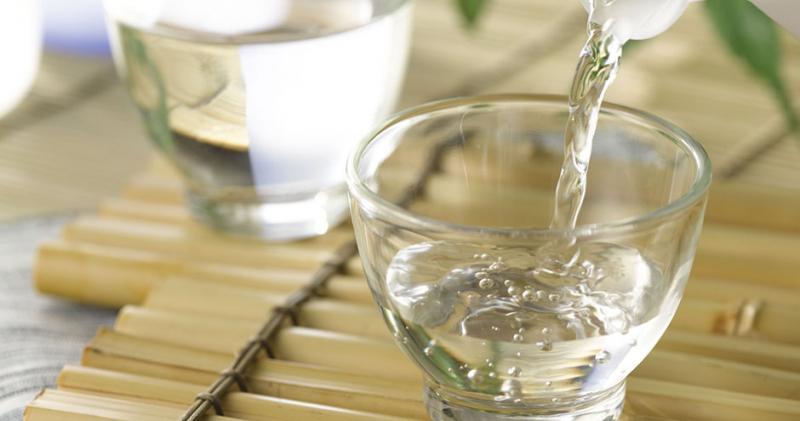 Cách loại bỏ nấm mốc trên tường nhà