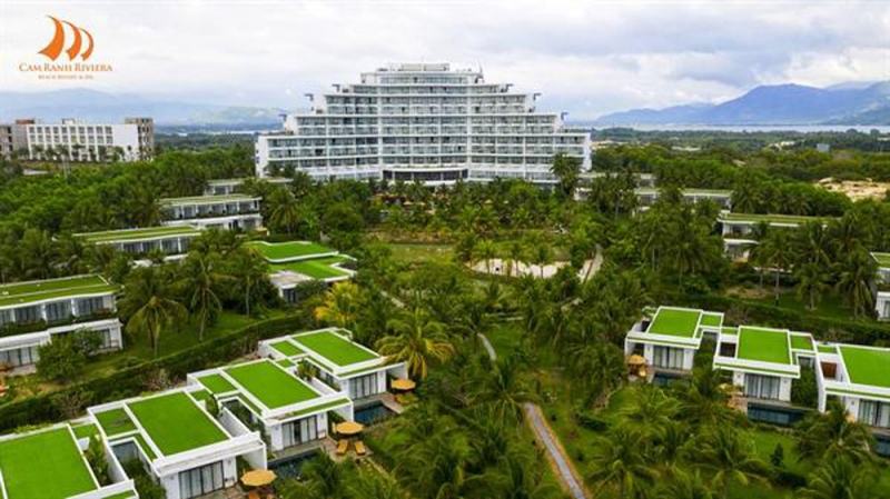 Cam Ranh Riviera Beach Resort & Spa