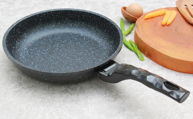 Chọn nơi mua chảo chống dính uy tín