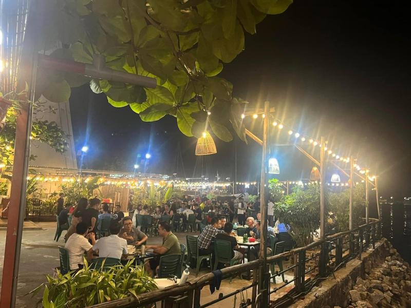Cảng Bia Cửa Lục Hạ Long