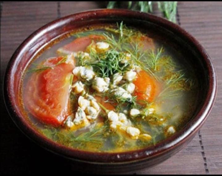 Canh hến nấu chua