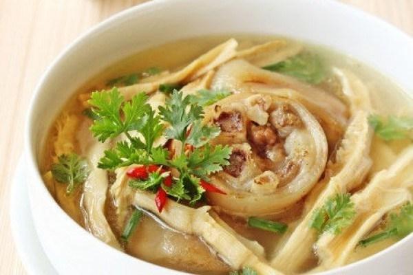 Món canh măng miến (Hình minh hoạ)