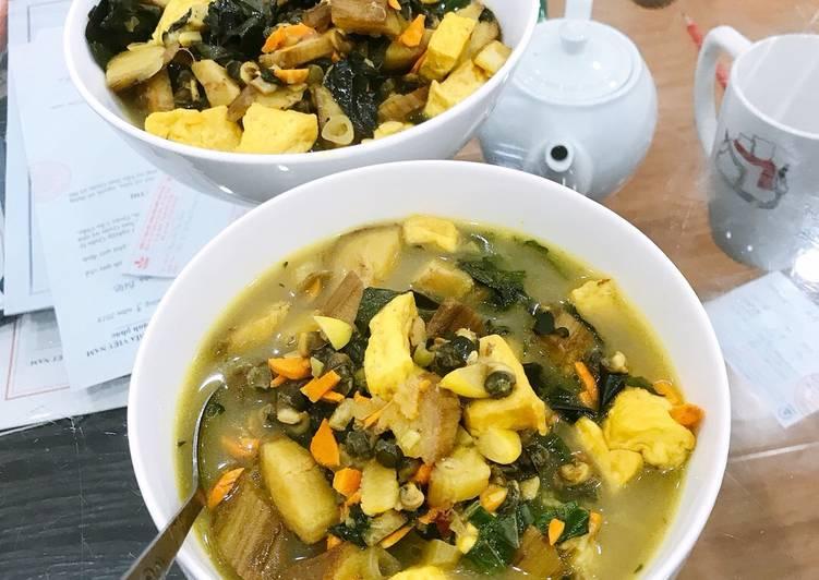 Canh ốc nấu với hành
