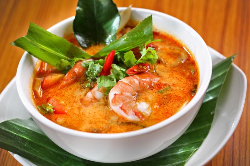 Canh tôm chua Thái
