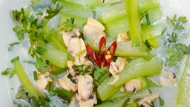 Canh trai nấu bầu