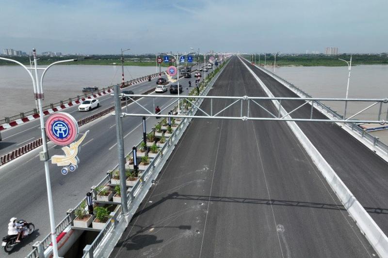 Cầu Vĩnh Tuy 2
