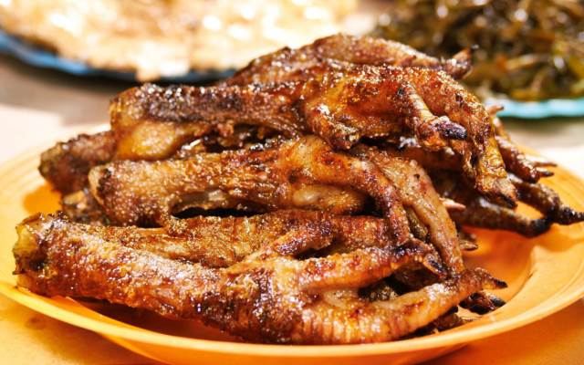 Chân Cánh Gà Nướng Quán Cây Đa