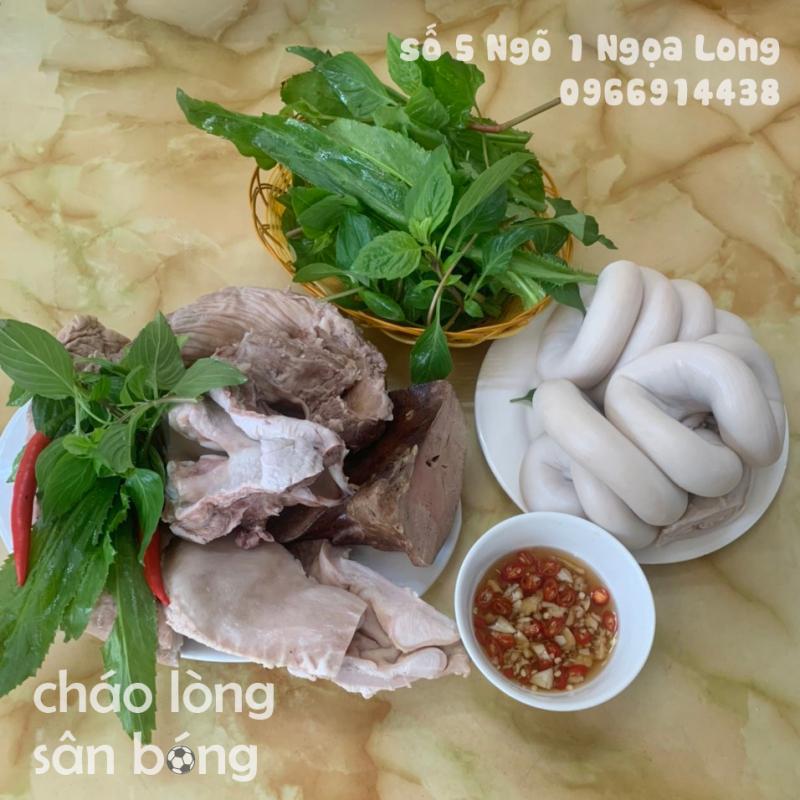 Cháo lòng Sân bóng Ngoạ Long