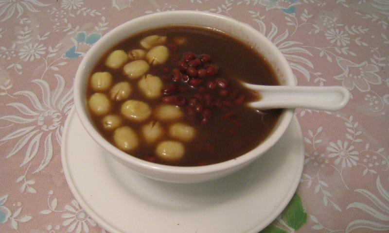 Chè đỗ đen hạt sen