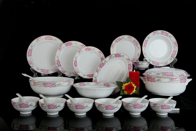 Chén đĩa sứ Long Phương