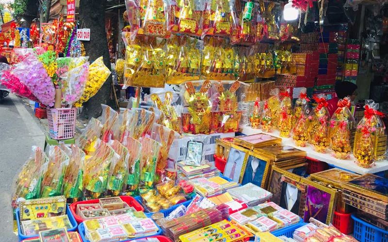 Lời khuyên mua sắm Tết tiết kiệm mà vẫn đầy đủ cho gia đình