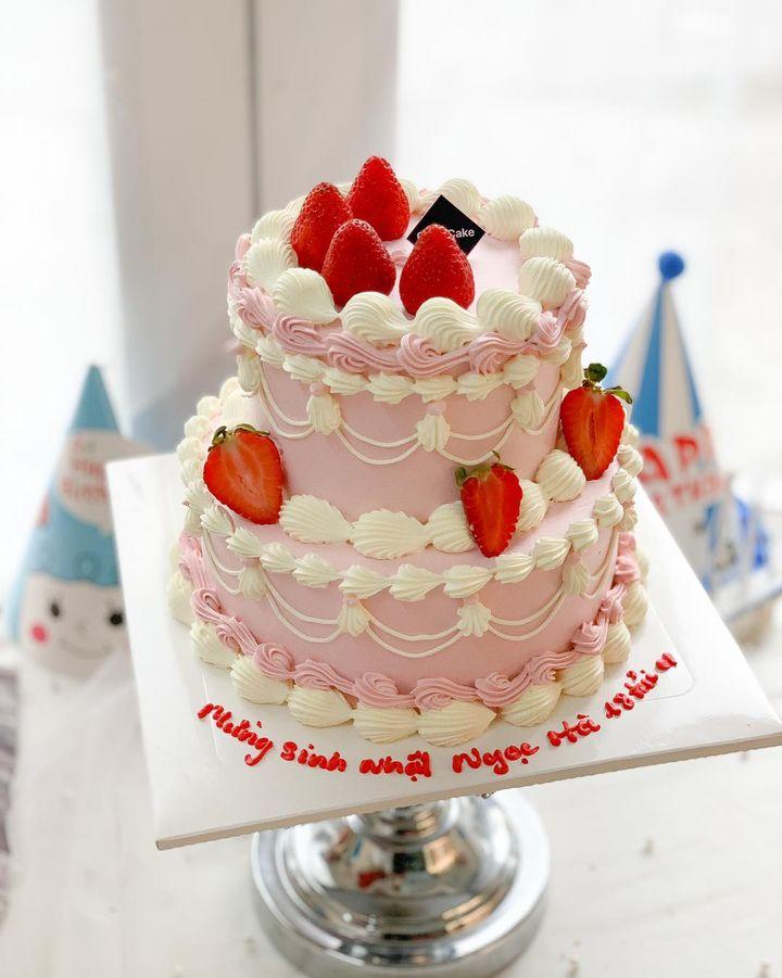 Chibi Cake