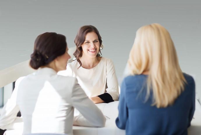 Xây dựng mối quan hệ với một chuyên gia có sự nghiệp đáng ao ước là một trong các hình thức kết nối trực tiếp và hiệu quả