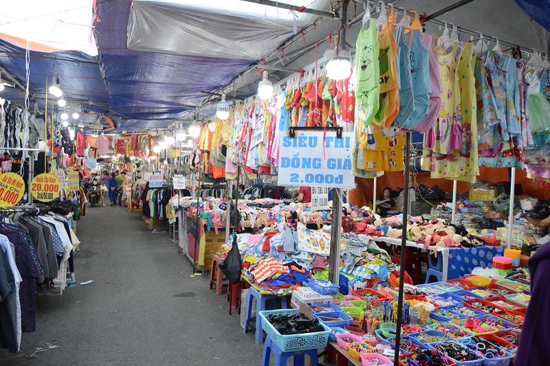 Chợ đêm Quy Nhơn