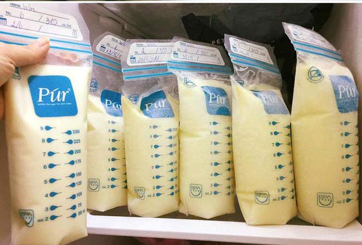 Chọn mua túi trữ sữa có dung tích phù hợp