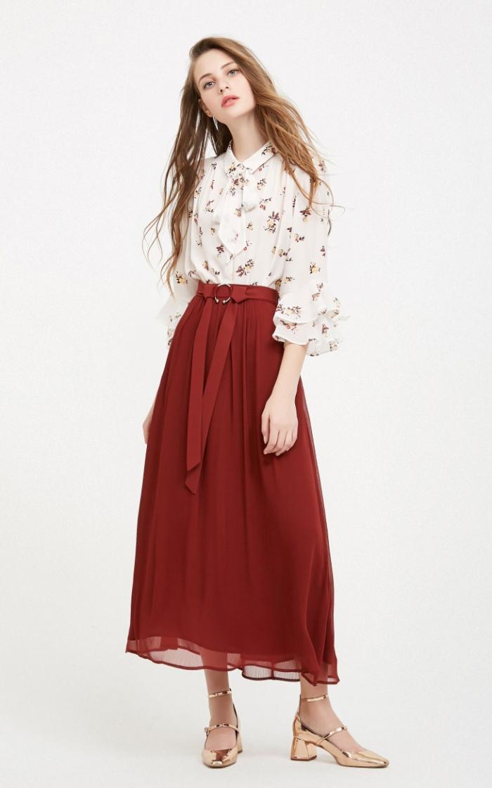 Chọn váy midi dáng dài bồng bềnh