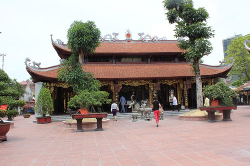Đình Bia Bà - La Khê