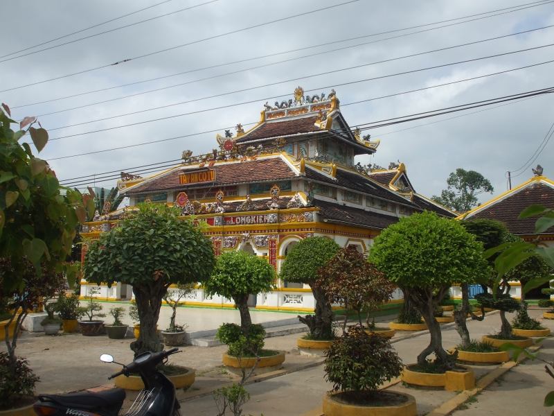Chùa cổ Long An