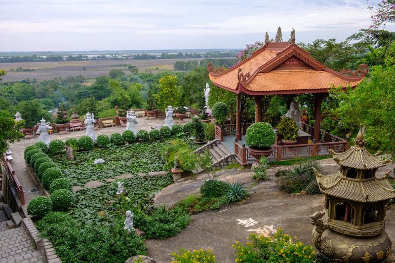 Chùa Hang (Phước Điền Tự)