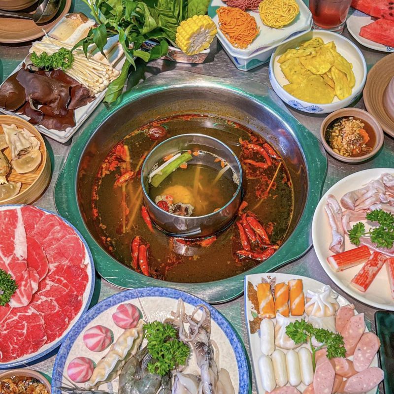 Chungking Express - Buffet Lẩu HongKong