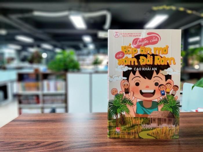 Chuyện của Bắp ăn mơ và xóm Đồi Rơm