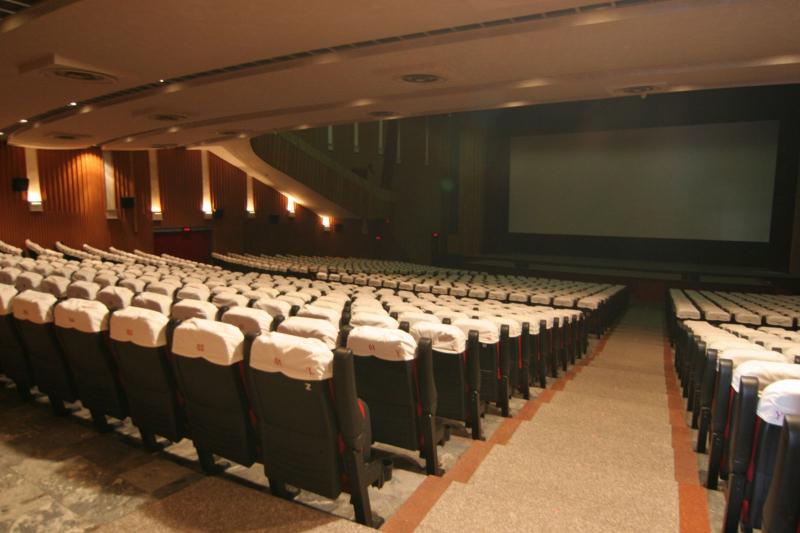 ﻿Cinebox Hòa Bình