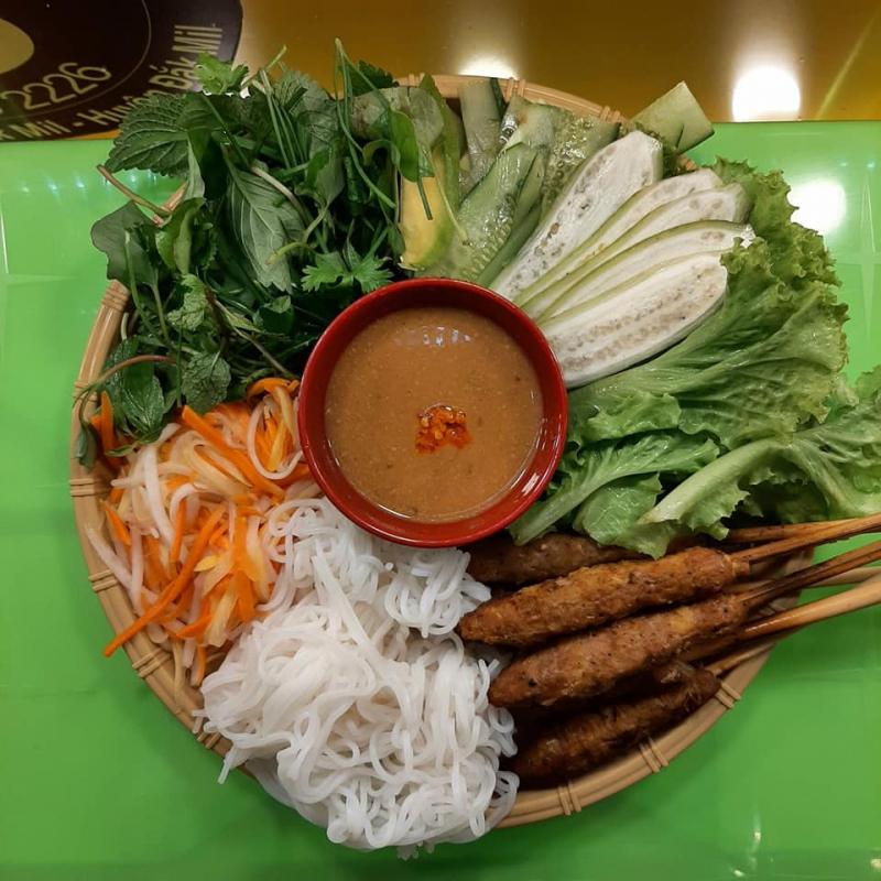Nem Nướng Nha Trang Cô Lam
