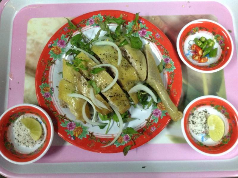 Gà đùi chấm muối tiêu