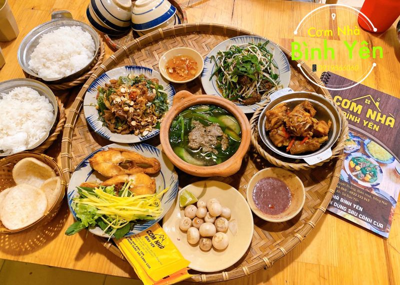 Cơm Nhà Bình Yên