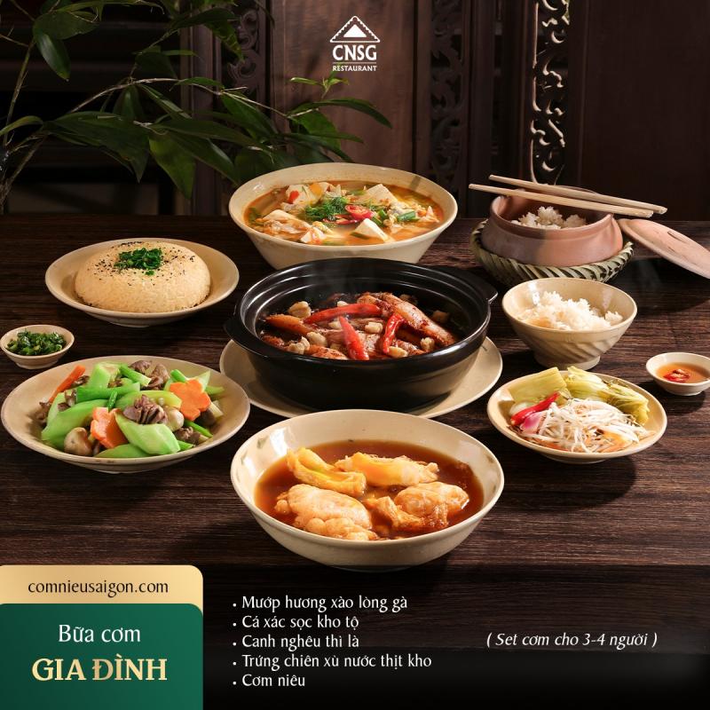 Cơm Niêu Sài Gòn