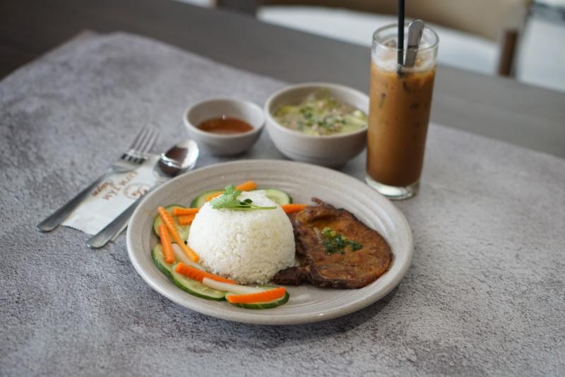 ﻿﻿Cơm Tấm Saigon