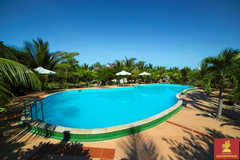 Con Gà Vàng Resort