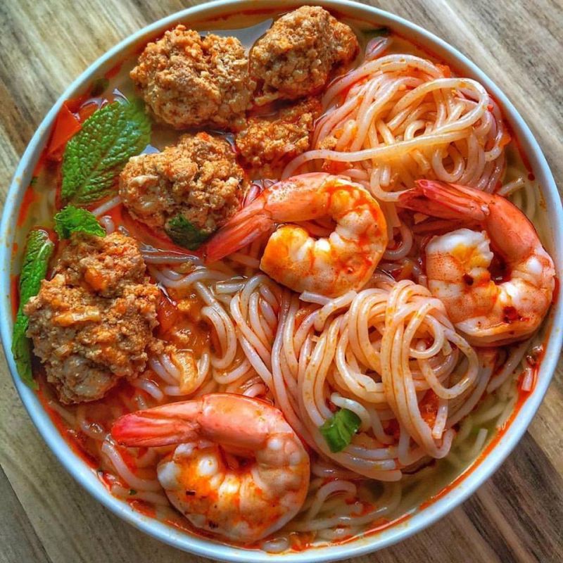 Bát bún riêu thơm ngon