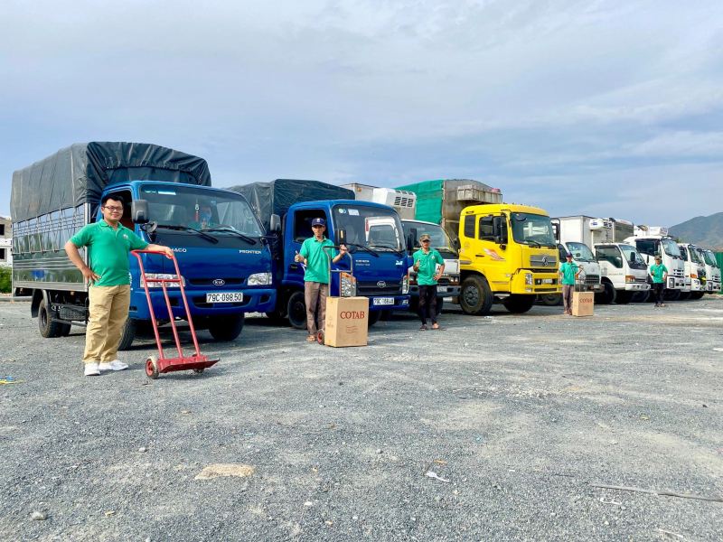 Công ty TNHH Dịch Vụ Vận Tải Sen Vàng