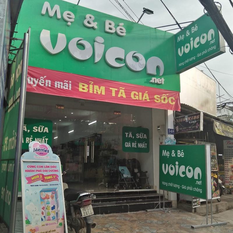 Cửa hàng Mẹ Bầu và Em Bé Voi Con