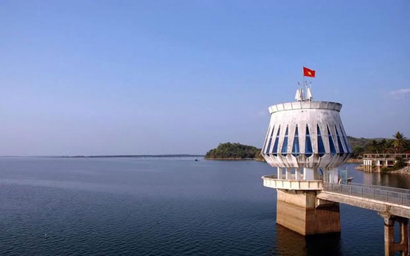 Về với Bình Dương