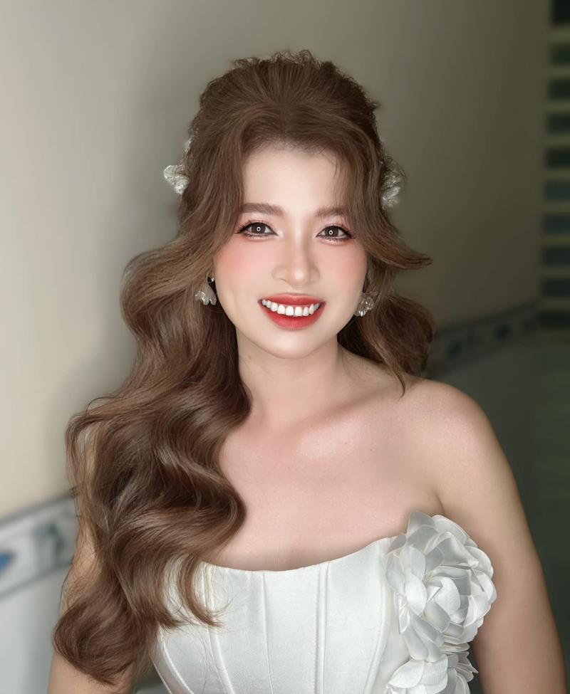Dahan Makeup