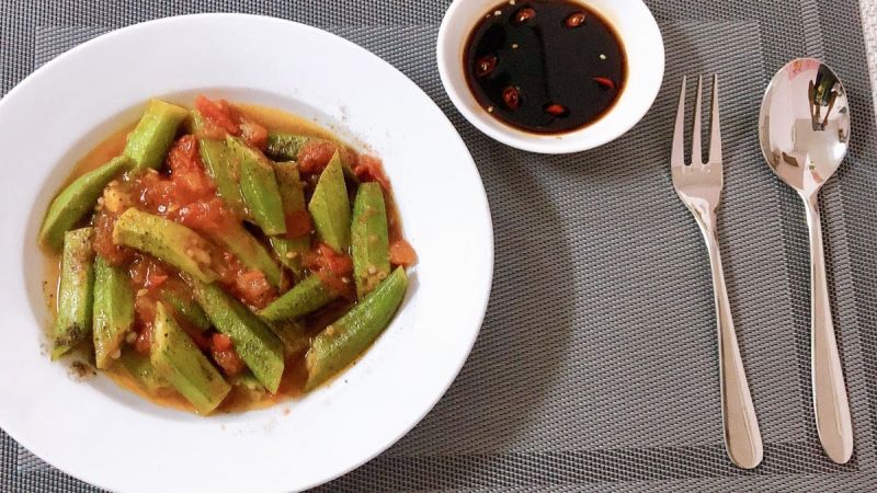 Đậu bắp sốt cà chua