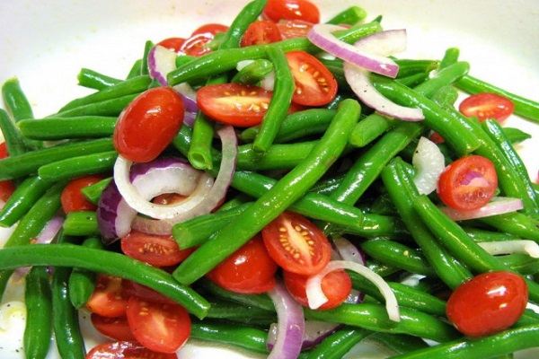 Đậu đũa xào hành tây, cà chua