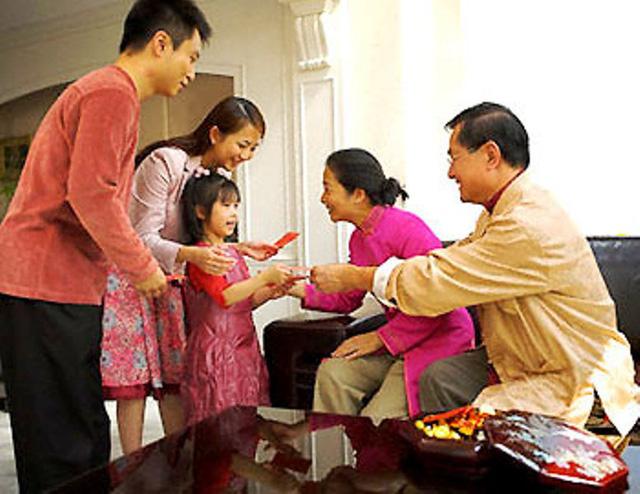 Nên dạy con tri ân tổ tiên, ông bà, cha mẹ