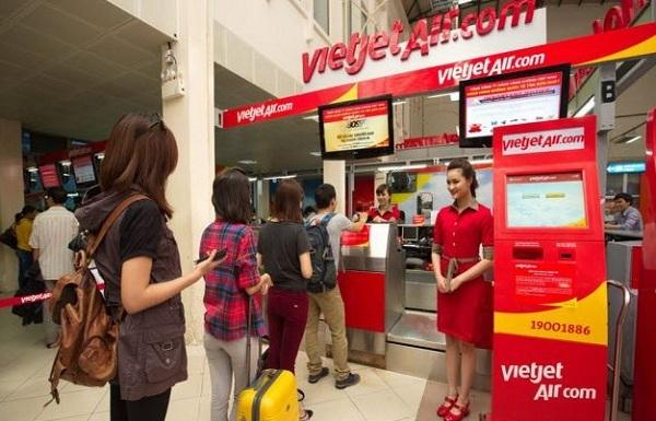 Đến sân bay trước bao nhiêu tiếng