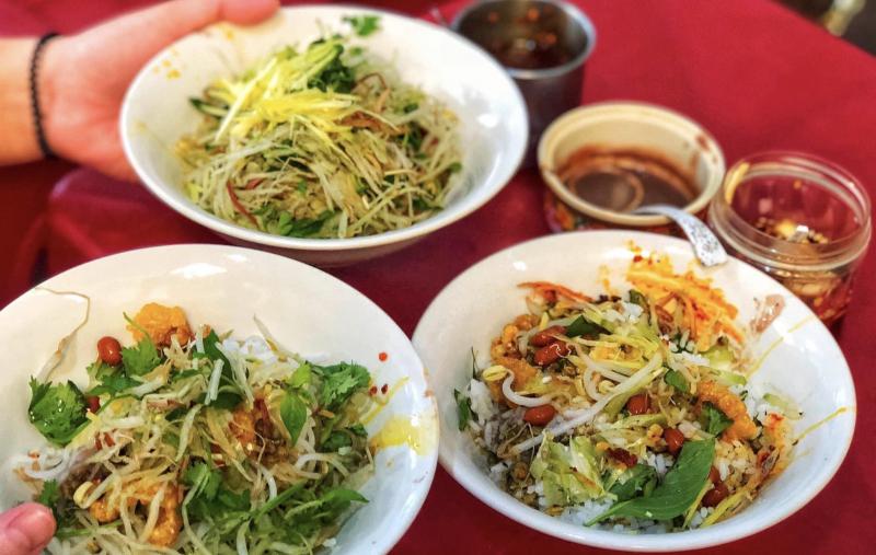 Dì Cúc - Cơm Bún Hến