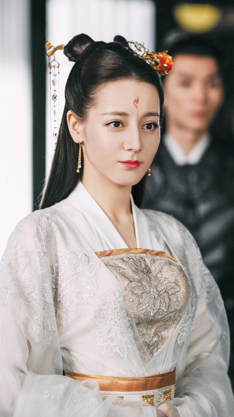 Địch Lệ Nhiệt Ba