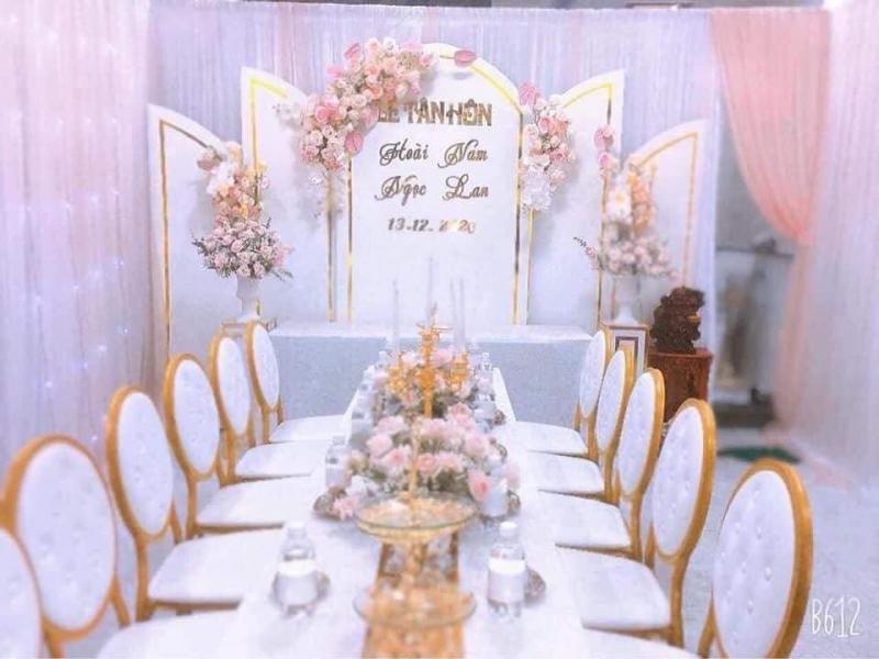 Dịch vụ trang trí tiệc cưới hỏi Happy