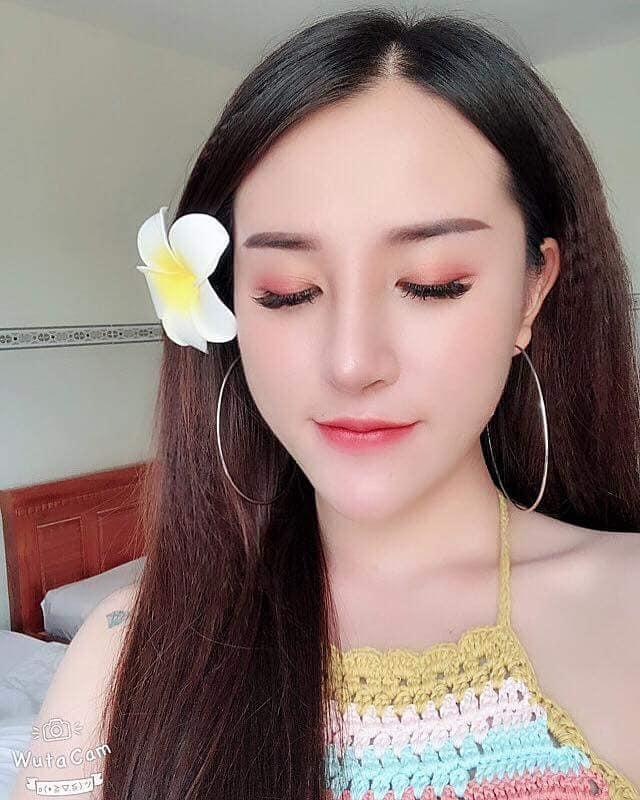 Diễm Nguyễn Nối Mi