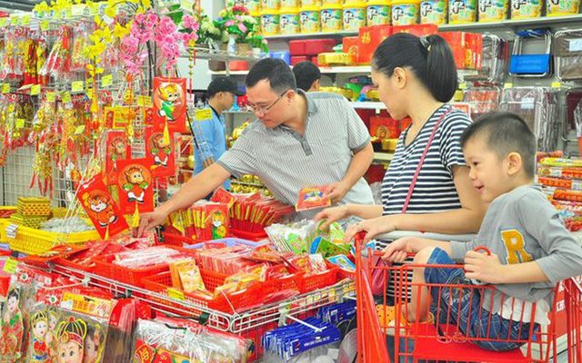 Lời khuyên mua sắm Tết tiết kiệm mà vẫn đầy đủ cho gia đình