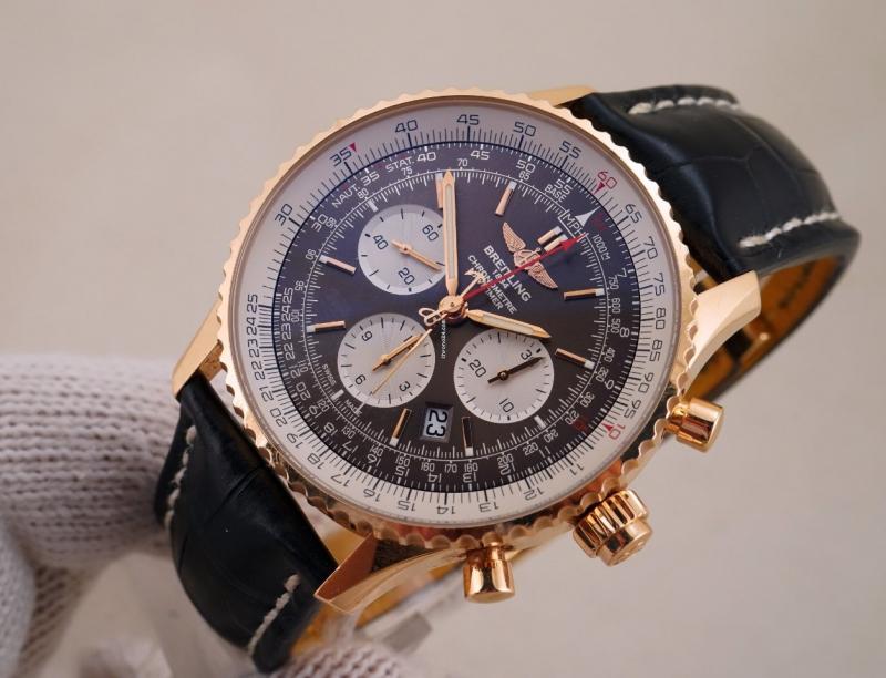 Đồng hồ Breitling Navitimer