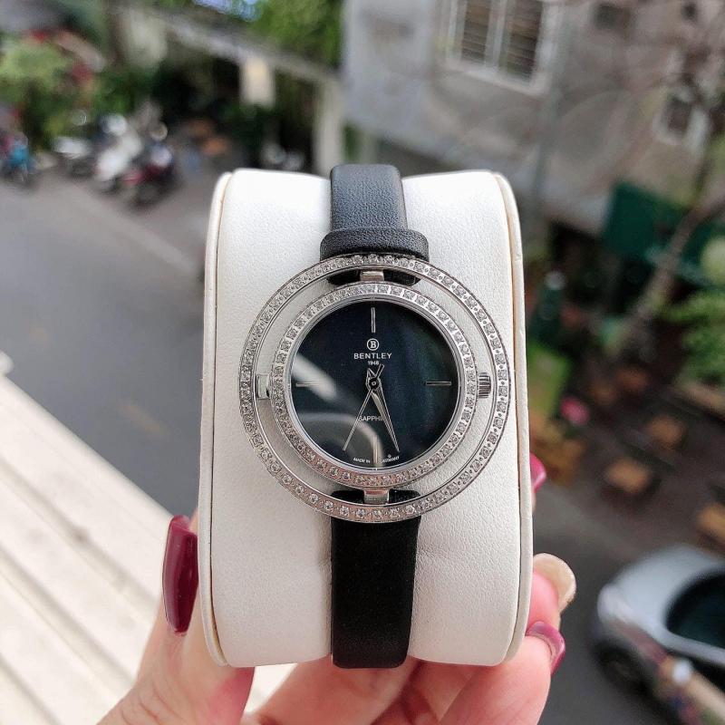 Đồng hồ Viên Ngọc