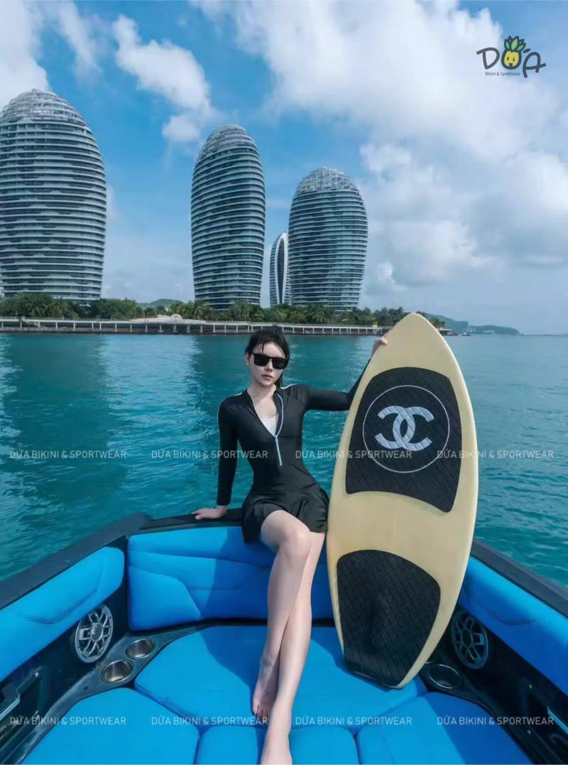 Dứa Bikini & Sportwear