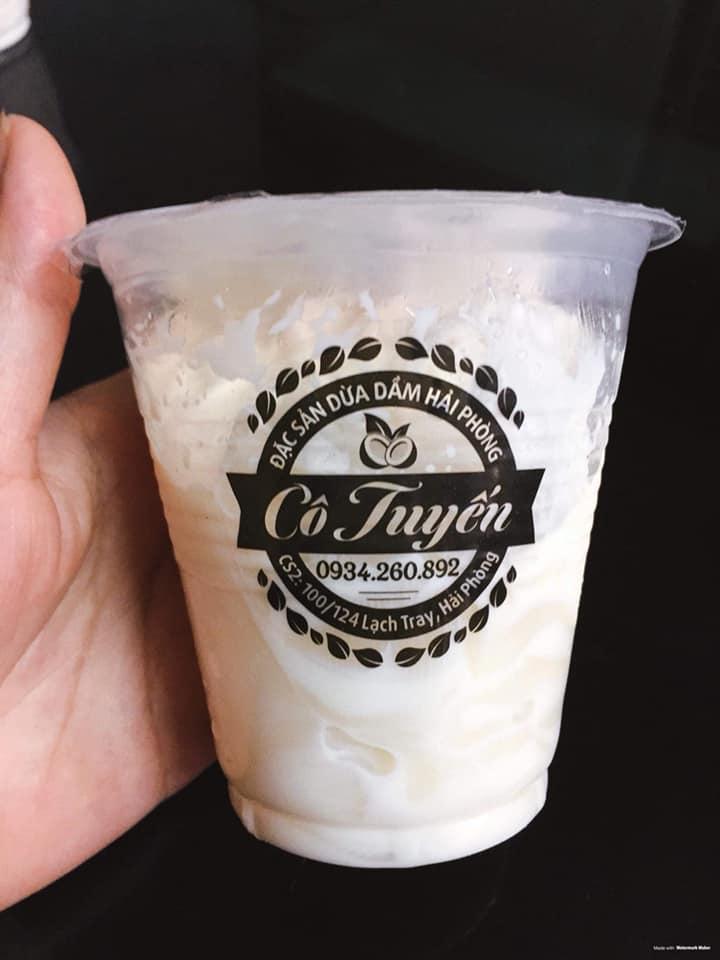 Dừa dầm Cô Tuyến
